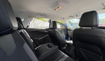 Vauxhall Grandland X 1.2 SRi Nav, 2019, Manual, 5 Door Hatchback full