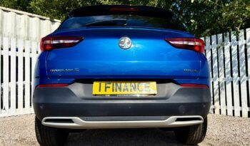 Vauxhall Grandland X 1.2 SRi Nav, 2019, Manual, 5 Door Hatchback full