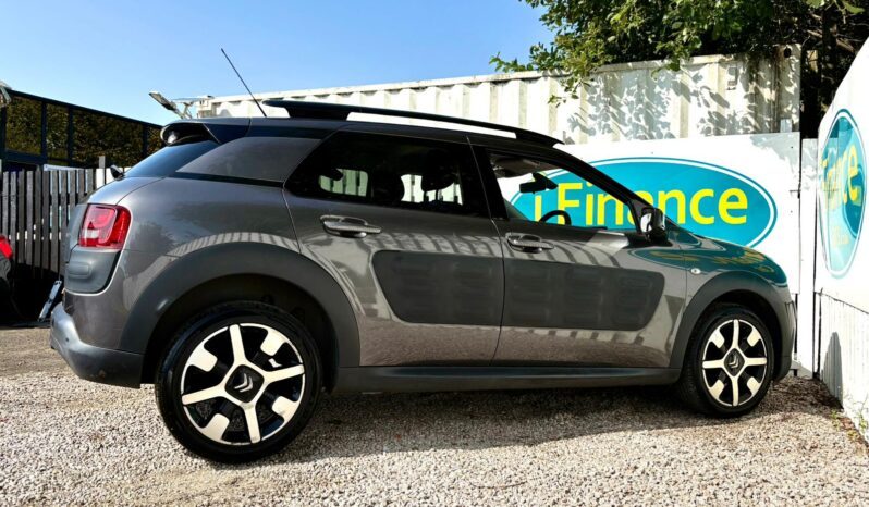 Citroen C4 Cactus 1.2 PureTech Flair, 2017, Manual, 5 Door Hatchback full