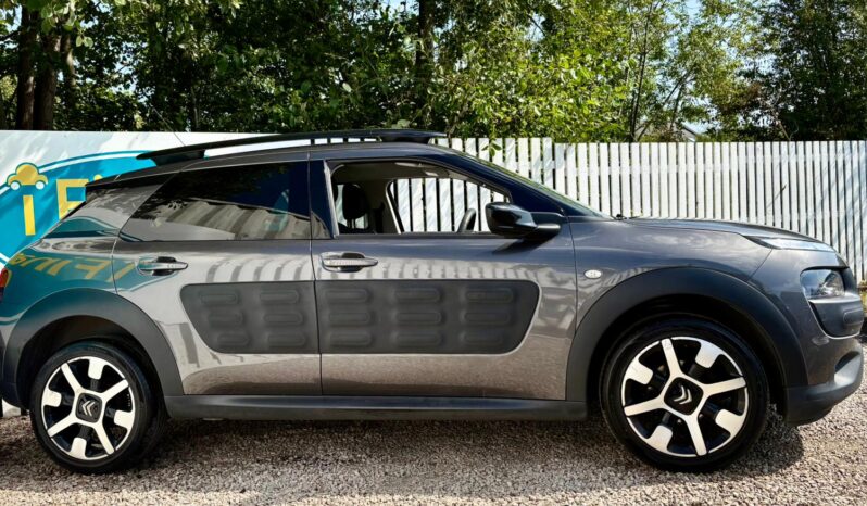 Citroen C4 Cactus 1.2 PureTech Flair, 2017, Manual, 5 Door Hatchback full