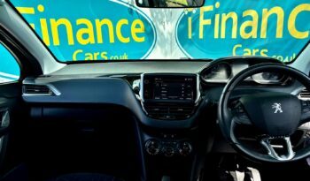 Peugeot 2008 SUV 1.2 PureTech Active (s/s), 2019, Manual, 5 Door Hatchback full