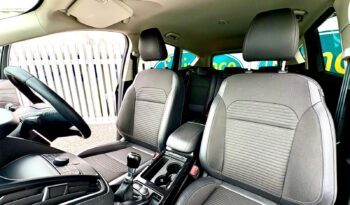 Ford Kuga 1.5T EcoBoost Titanium Edition, 2019, Manual, 5 Door Hatchback full