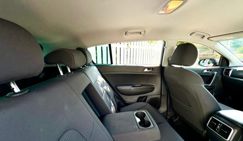 Kia Sportage 1.6 GDi ISG 2, 2018, Manual, 5 Door Estate full