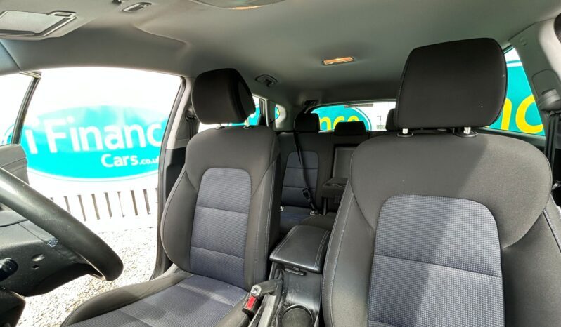 Hyundai Tucson 1.6 GDi Blue Drive SE Nav, 2018, Manual, 5 Door Estate full