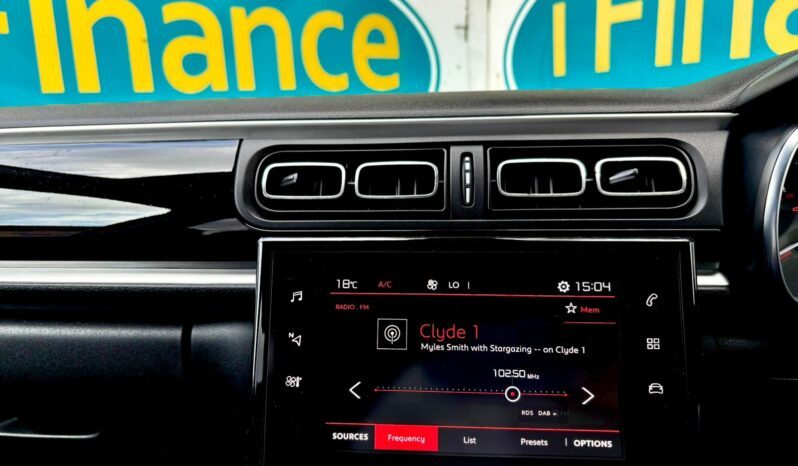 Citroen C3 1.2 PureTech Flair, 2018, Manual, 5 Door Hatchback full