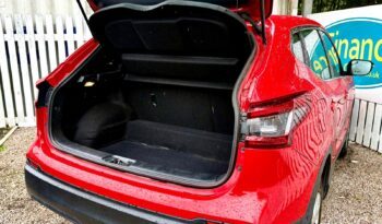 Nissan Qashqai 1.5 dCi Visia, 2017, Manual, 5 Door Hatchback full