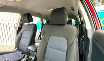 Hyundai Tucson 1.6 GDi Blue Drive SE (s/s), 2018, Manual, 5 Door Estate full