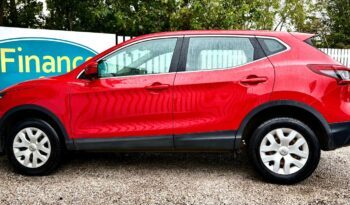 Nissan Qashqai 1.5 dCi Visia, 2017, Manual, 5 Door Hatchback full