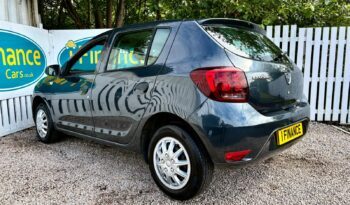 Dacia Sandero 0.9 TCe Essential, 2020, Manual, 5 Door Hatchback full