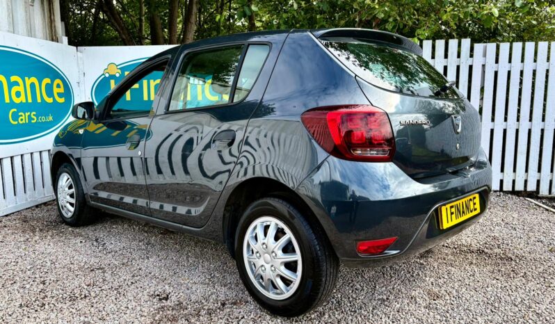 Dacia Sandero 0.9 TCe Essential, 2020, Manual, 5 Door Hatchback full
