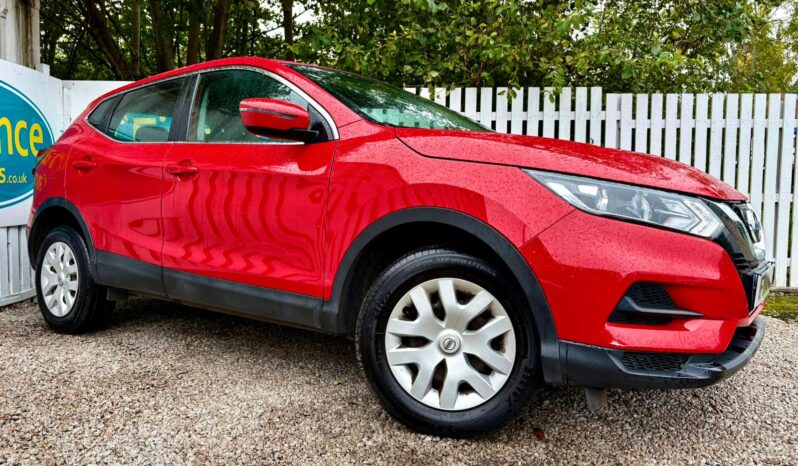 Nissan Qashqai 1.5 dCi Visia, 2017, Manual, 5 Door Hatchback full