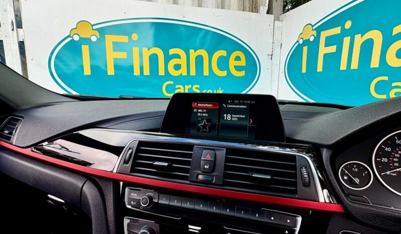 BMW 3 Series 2.0 320i Sport Touring (s/s), 2018, Manual, 5 Door Estate full