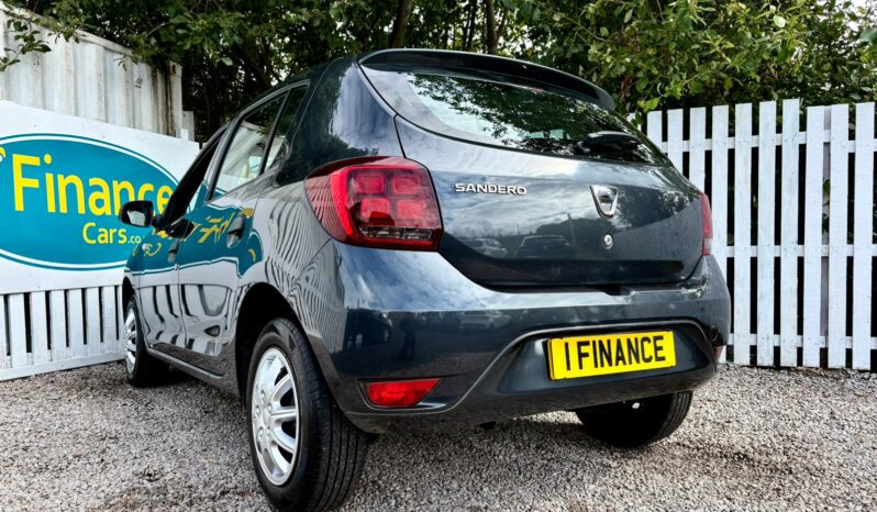 Dacia Sandero 0.9 TCe Essential, 2020, Manual, 5 Door Hatchback full