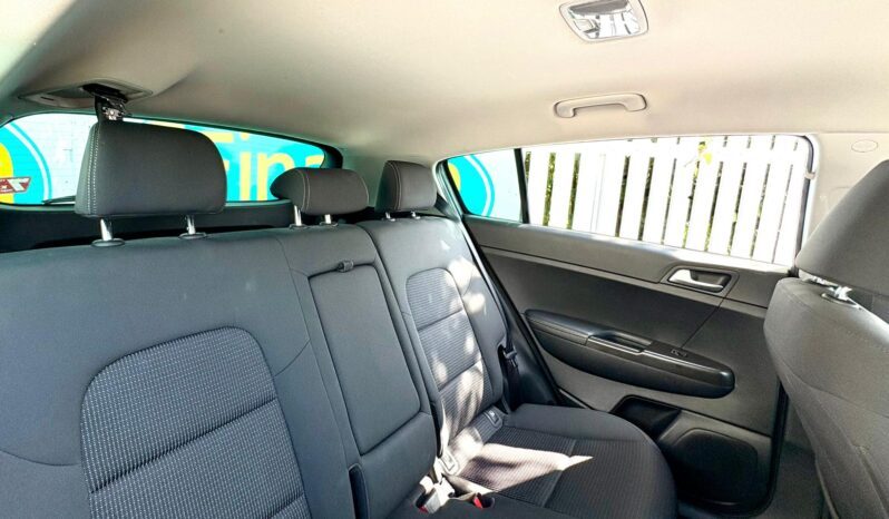 Kia Sportage 1.6 GDi ISG 2, 2018, Manual, 5 Door Estate full