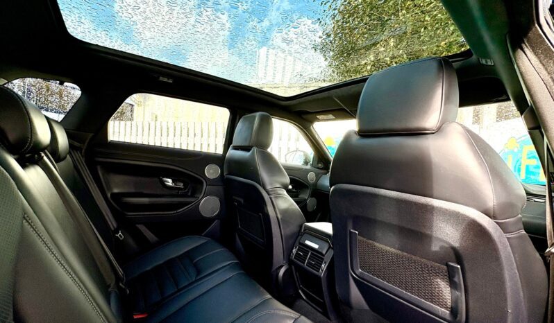 Land Rover Range Rover Evoque 2.0 Td4 HSE Dynamic AWD (s/s), 2018, Automatic, 5 Door Estate full