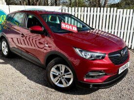 Vauxhall Grandland X 1.2 SE, 2020, Manual, 5 Door Hatchback