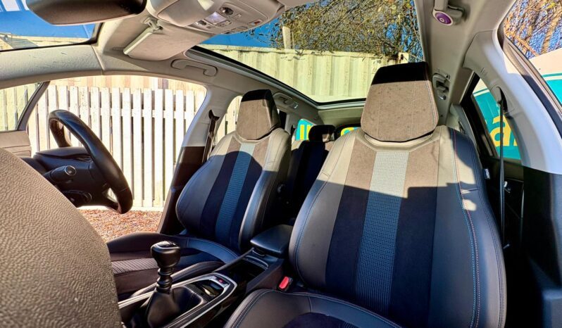 Peugeot 308 SW 1.2 PureTech Tech Edition (s/s), 2020, Manual, 5 Door Estate full