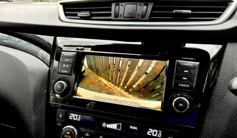 Nissan Qashqai 1.3 DIG-T Acenta Premium, 2021, Manual, 5 Door Hatchback full