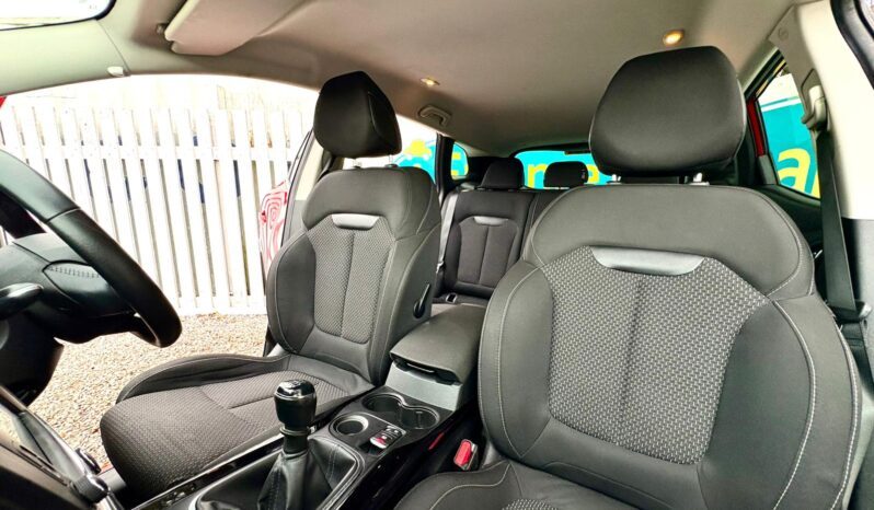 Renault Kadjar 1.3 TCe Dynamique Nav ENERGY (s/s), 2018, Manual, 5 Door Hatchback full