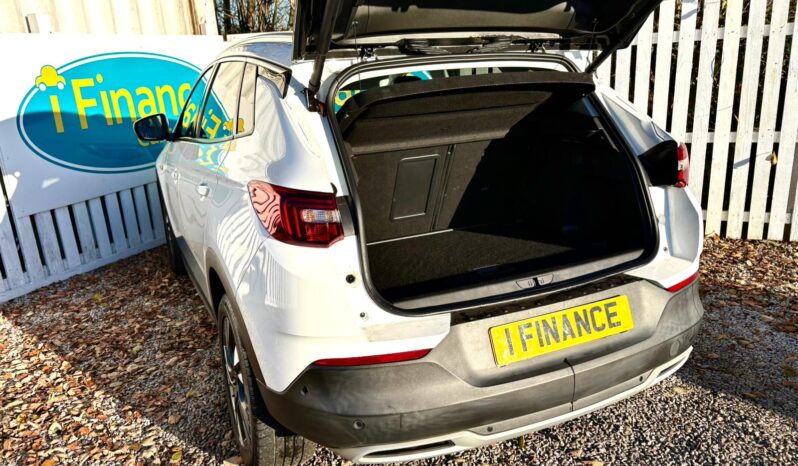 Vauxhall Grandland X 1.2 Sport Nav (s/s), 2018, Manual, 5 Door Hatchback full