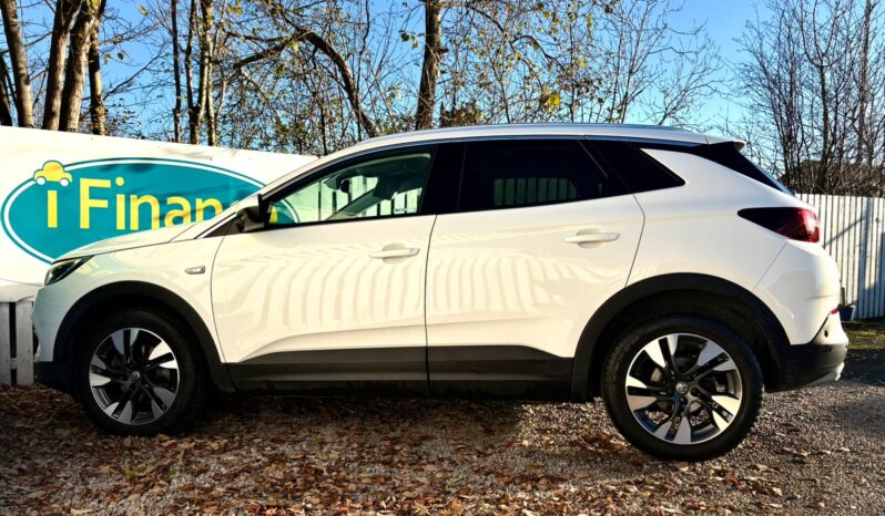 Vauxhall Grandland X 1.2 Sport Nav (s/s), 2018, Manual, 5 Door Hatchback full