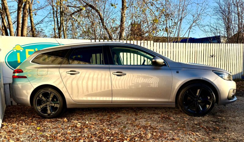 Peugeot 308 SW 1.2 PureTech Tech Edition (s/s), 2020, Manual, 5 Door Estate full