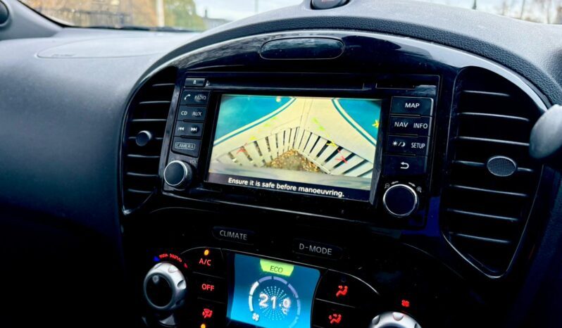 Nissan Juke 1.5 dCi N-Connecta (s/s), 2017, Manual, 5 Door Hatchback full