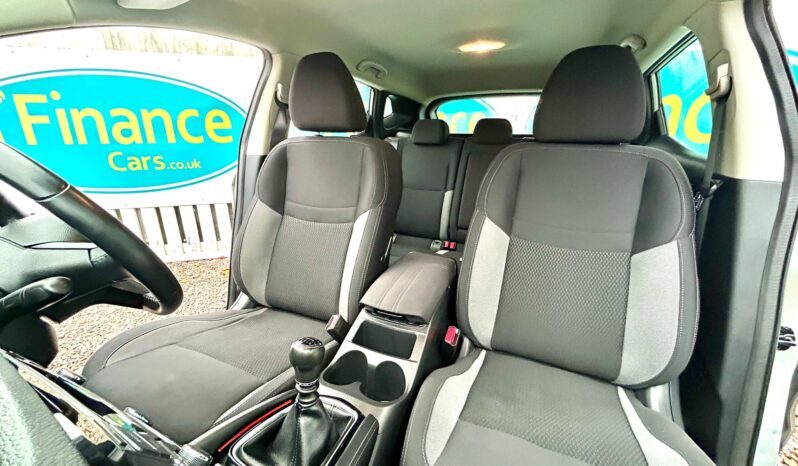Nissan Qashqai 1.5 dCi Acenta Premium (Heat Pack), 2019, Manual, 5 Door Hatchback full