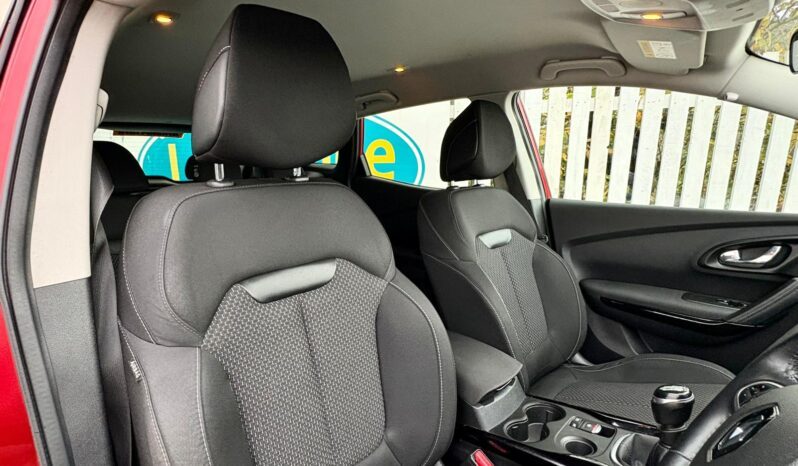 Renault Kadjar 1.3 TCe Dynamique Nav ENERGY (s/s), 2018, Manual, 5 Door Hatchback full