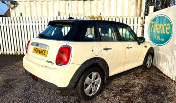 Mini Hatch 1.5 TD Cooper D (Chili) (s/s), 2015, Automatic, 5 Door Hatchback full