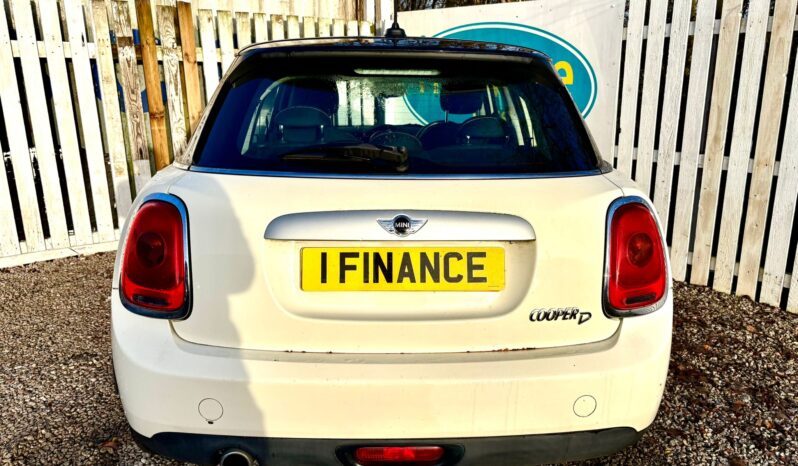 Mini Hatch 1.5 TD Cooper D (Chili) (s/s), 2015, Automatic, 5 Door Hatchback full