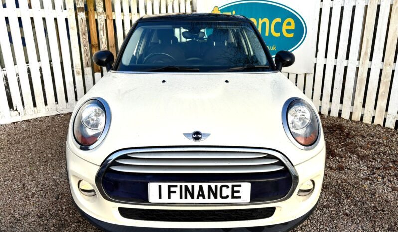 Mini Hatch 1.5 TD Cooper D (Chili) (s/s), 2015, Automatic, 5 Door Hatchback full