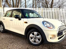 Mini Hatch 1.5 TD Cooper D (Chili) (s/s), 2015, Automatic, 5 Door Hatchback