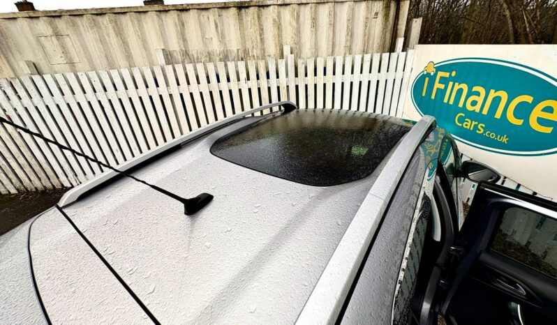 Peugeot 2008 SUV 1.2 PureTech Allure Premium (s/s), 2018, Manual, 5 Door Hatchback full