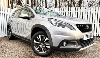 Peugeot 2008 SUV 1.2 PureTech Allure Premium (s/s), 2018, Manual, 5 Door Hatchback full