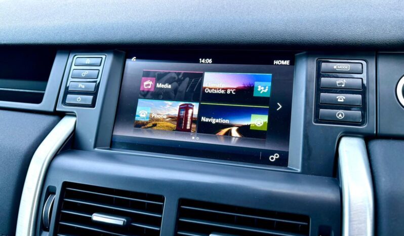 Land Rover Discovery Sport 2.0 TD4 SE Tech AWD (s/s) 7 Seater, 2017, Manual, 5 Door Estate full