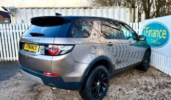 Land Rover Discovery Sport 2.0 TD4 SE Tech AWD (s/s) 7 Seater, 2017, Manual, 5 Door Estate full