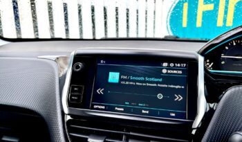 Peugeot 2008 SUV 1.2 PureTech Allure Premium (s/s), 2018, Manual, 5 Door Hatchback full