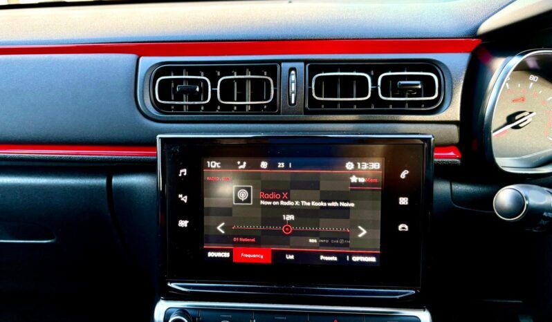 Citroen C3 1.2 PureTech Flair, 2017, Manual, 5 Door Hatchback full