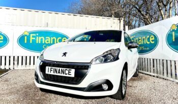 Peugeot 208 1.2 PureTech Allure, 2017, Manual, 5 Door Hatchback full