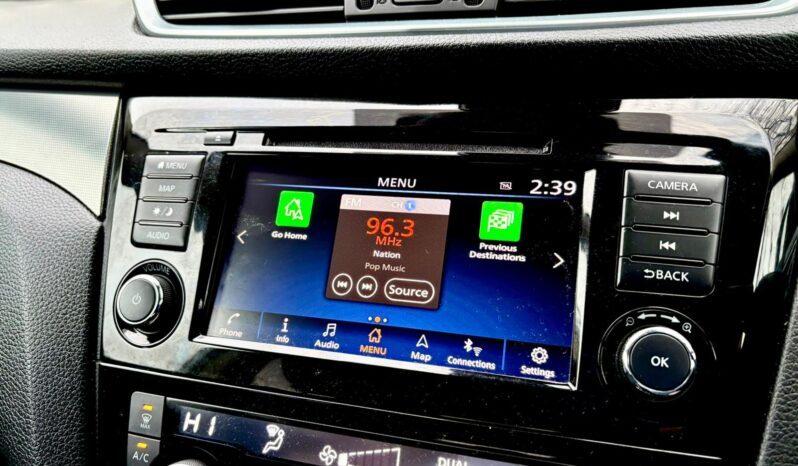 Nissan Qashqai 1.3 DIG-T N-Connecta, 2019, Manual, 5 Door Hatchback full