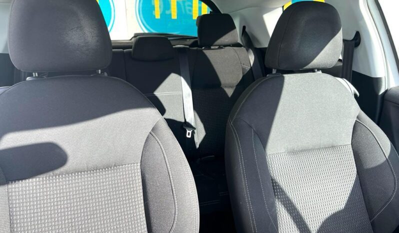 Peugeot 208 1.2 PureTech Allure, 2017, Manual, 5 Door Hatchback full