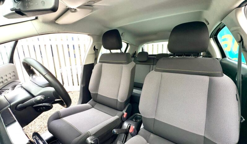 Citroen C3 1.2 PureTech Flair (s/s), 2020, Manual, 5 Door Hatchback full