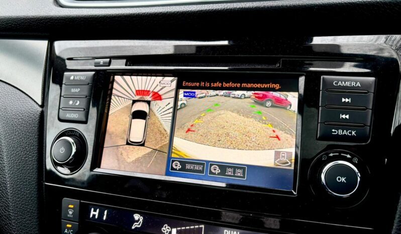 Nissan Qashqai 1.3 DIG-T N-Connecta, 2019, Manual, 5 Door Hatchback full