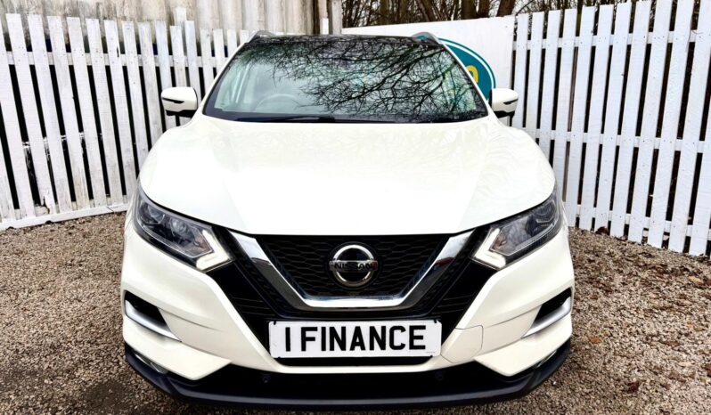 Nissan Qashqai 1.3 DIG-T N-Connecta, 2019, Manual, 5 Door Hatchback full