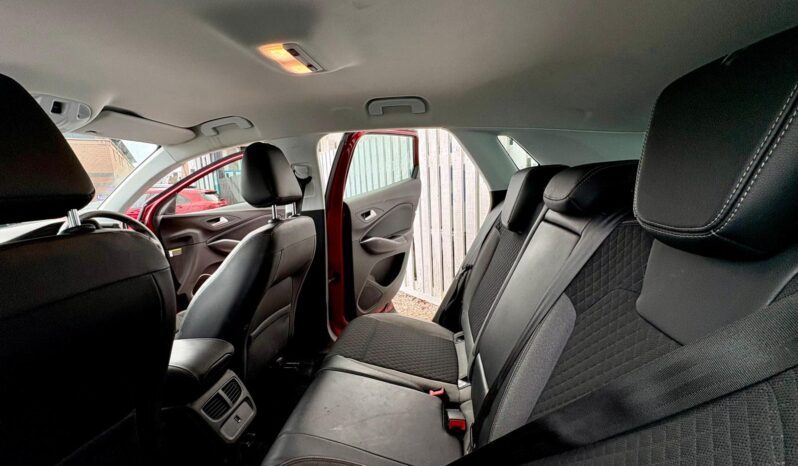 Vauxhall Grandland X 1.5 TD ecoTEC BlueInjection Business Edition Nav, 2019, Manual, 5 Door Hatchback full