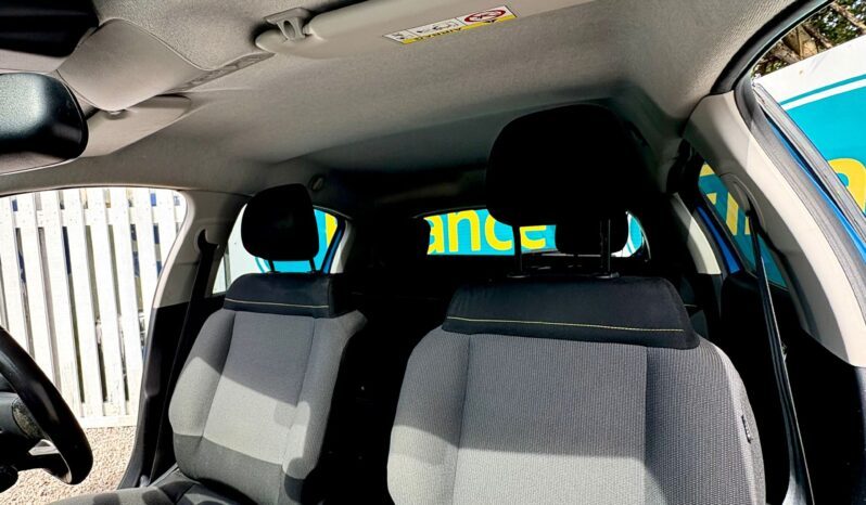Citroen C3 1.2 PureTech Flair (s/s), 2019, Manual, 5 Door Hatchback full