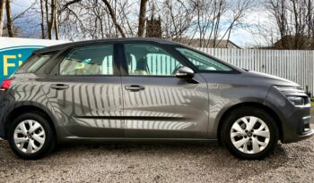 Citroen C4 Picasso 1.2 PureTech Touch Edition (s/s), 2017, Manual, 5 Door MPV full