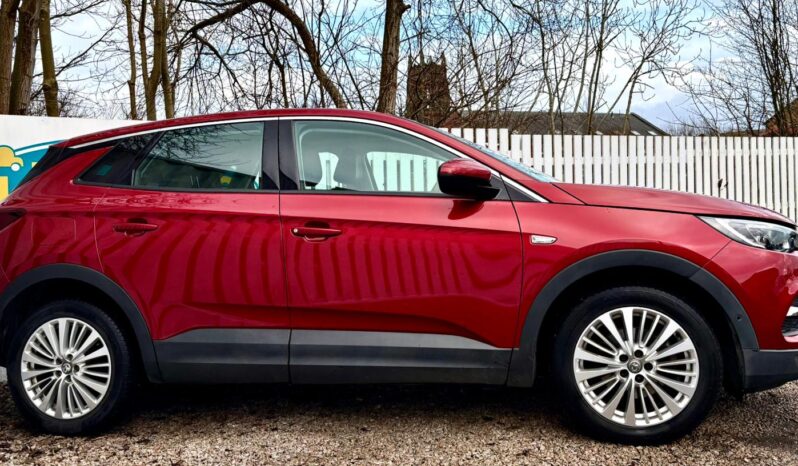 Vauxhall Grandland X 1.5 TD ecoTEC BlueInjection Business Edition Nav, 2019, Manual, 5 Door Hatchback full