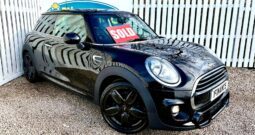 Mini Hatch 1.5 Cooper Series II (s/s), 2018, Manual, 3 Door Hatchback